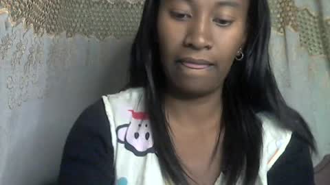 minouch211907 online show from 07-13-26, 06:00