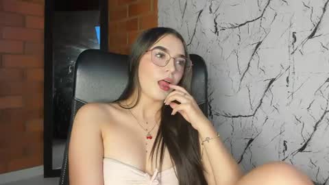 minty151 online show from 06-20-26, 12:36