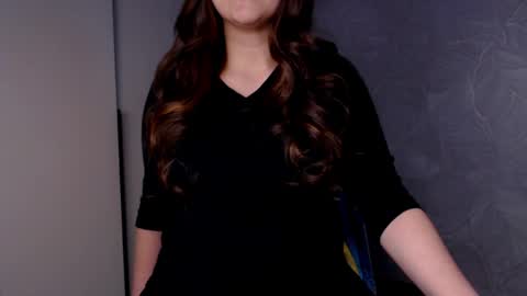Snapshot of minty_dazee chatting on 04-21-26, 02:23 Dasha online show from 04-21-26, 02:23