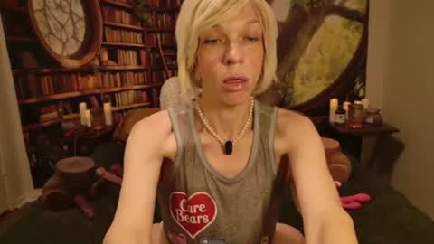 Snapshot of minxtessarae chatting on 06-24-26, 03:27 Tessa Rae online show from 06-24-26, 03:27