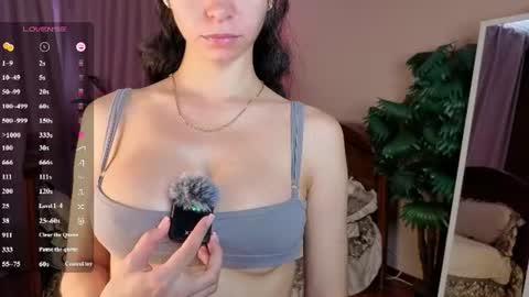 Snapshot of mioflare chatting on 06-22-26, 03:08 Mio online show from 06-22-26, 03:08