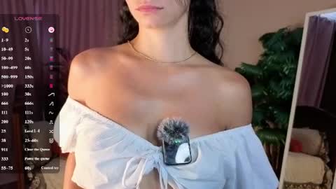 Snapshot of mioflare chatting on 06-29-26, 02:51 Mio online show from 06-29-26, 02:51