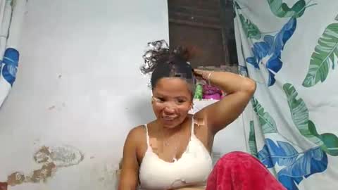 Snapshot of miora620846 chatting on 05-12-26, 07:27 miora620846 online show from 05-12-26, 07:27