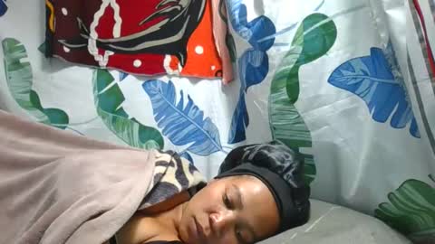 Snapshot of miora620846 chatting on 05-19-26, 04:08 miora620846 online show from 05-19-26, 04:08