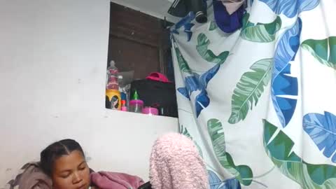 Snapshot of miora620846 chatting on 06-11-26, 07:06 miora620846 online show from 06-11-26, 07:06