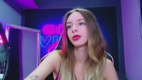 mira_lynxx online show from 02-03-26, 06:22