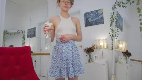 mira_marni online show from 10-29-25, 11:23