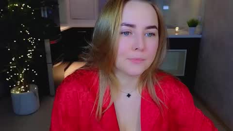 Snapshot of mira_mermayd chatting on 02-07-26, 01:31 Mira online show from 02-07-26, 01:31