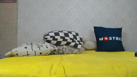 Snapshot of mira_one_ chatting on 12-27-24, 11:50 mira_one_ online show from 12-27-24, 11:50