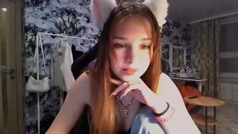 Snapshot of mira_princess chatting on 06-26-26, 08:46 MIRAcle online show from 06-26-26, 08:46