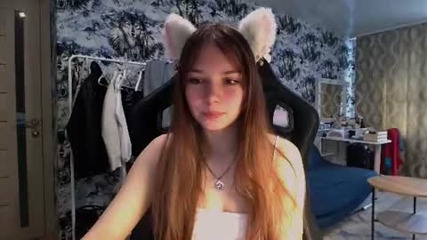 Snapshot of mira_princess chatting on 07-19-26, 11:03 MIRAcle online show from 07-19-26, 11:03