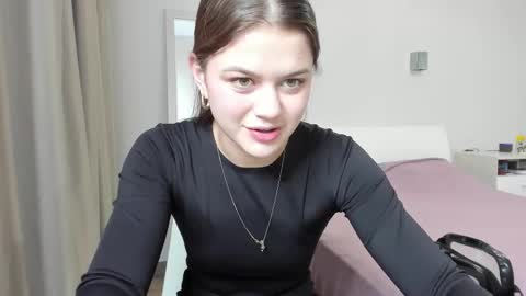 Mira online show from 11-26-25, 08:32