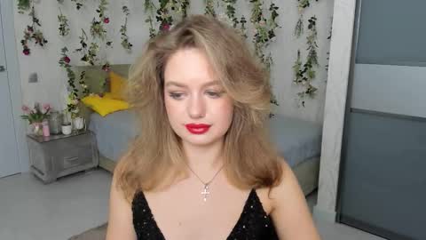 Emma online show from 10-25-25, 10:01