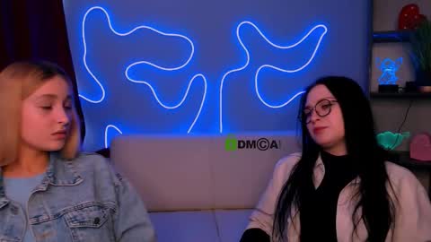 Snapshot of mirammore chatting on 02-20-26, 11:32 Mira online show from 02-20-26, 11:32