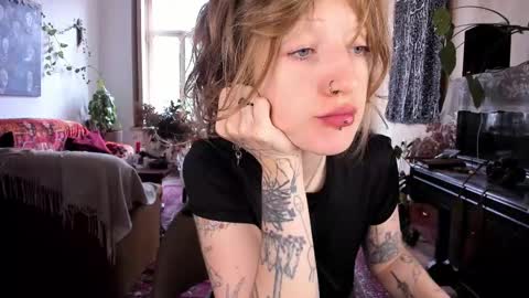 Snapshot of miranda2_0 chatting on 01-18-25, 08:31 miranda2_0 online show from 01-18-25, 08:31