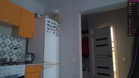 MIRANDA online show from 11-18-25, 07:02