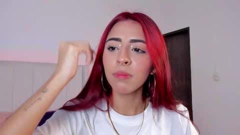 Snapshot of mirandaa_rogers chatting on 02-17-26, 07:09 Miranda Rogers online show from 02-17-26, 07:09