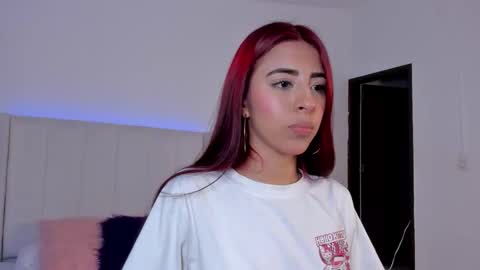 Snapshot of mirandaa_rogers chatting on 02-23-26, 07:11 Miranda Rogers online show from 02-23-26, 07:11