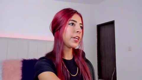 Snapshot of mirandaa_rogers chatting on 02-27-26, 07:03 Miranda Rogers online show from 02-27-26, 07:03