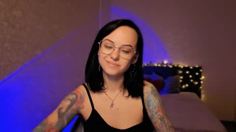 MiraSkyy online show from 05-23-26, 06:12