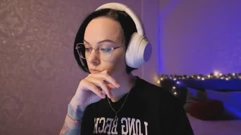 Snapshot of miraskyy chatting on 07-28-26, 07:26 MiraSkyy online show from 07-28-26, 07:26