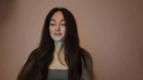 Christina online show from 05-04-26, 07:32