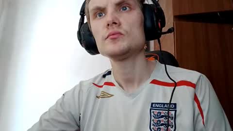 Snapshot of mirexvane chatting on 02-27-26, 11:43 Vlad online show from 02-27-26, 11:43