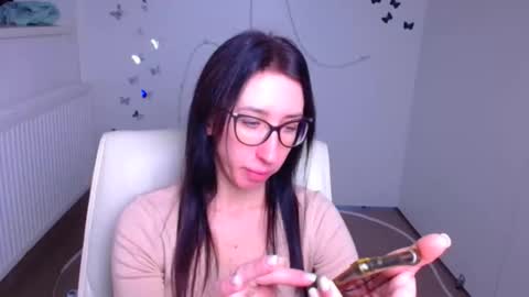 Mariam online show from 11-30-25, 06:17