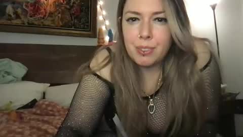 MisoHorny aka Goddess Sahara online show from 01-05-25, 03:00