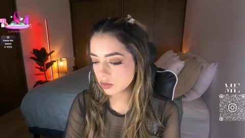 Eliza online show from 01-11-26, 05:18