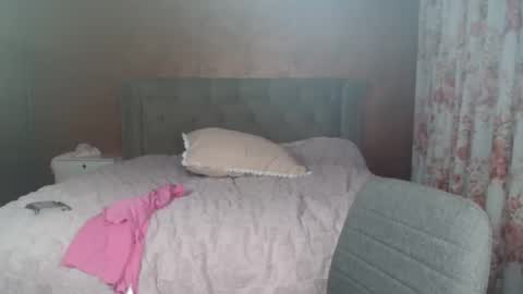 Snapshot of mishakiss34 chatting on 01-07-25, 03:54 Misha online show from 01-07-25, 03:54