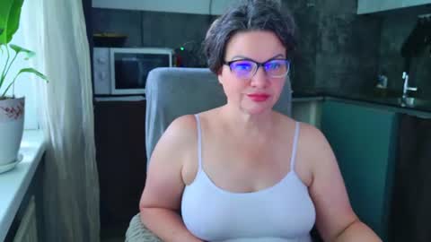 Snapshot of mishamilf chatting on 07-15-26, 09:14 Misha online show from 07-15-26, 09:14