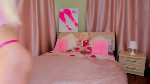 mishapallmer online show from 06-05-26, 05:58