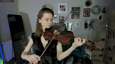 Snapshot of mishel_sexy chatting on 07-24-26, 06:00 Mishel sexy online show from 07-24-26, 06:00