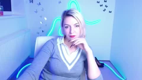 Mishelle online show from 12-04-25, 09:12