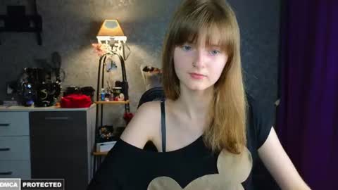 Snapshot of miss___alisa chatting on 06-28-26, 06:47 Alisa NONNUDE online show from 06-28-26, 06:47