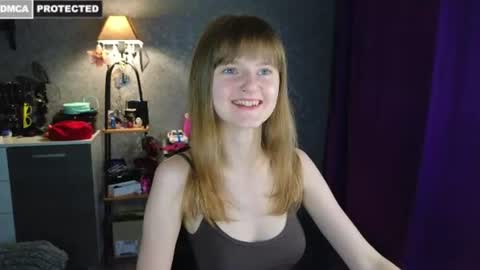 Snapshot of miss___alisa chatting on 07-18-26, 07:06 Alisa NONNUDE online show from 07-18-26, 07:06