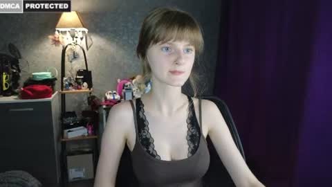 Snapshot of miss___alisa chatting on 07-19-26, 08:12 Alisa NONNUDE online show from 07-19-26, 08:12