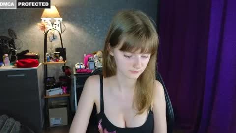 Snapshot of miss___alisa chatting on 07-26-26, 08:49 Alisa NONNUDE online show from 07-26-26, 08:49