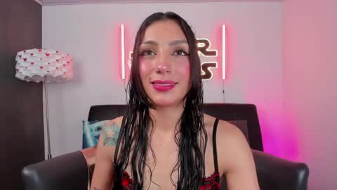 Evangeline online show from 05-27-26, 02:41