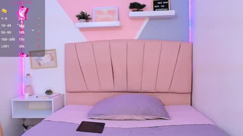 Snapshot of miss__ivy chatting on 12-05-24, 03:17 online show from 12-05-24, 03:17