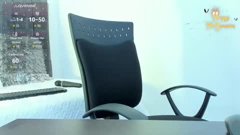 miss_aitana_ online show from 10-22-25, 01:11