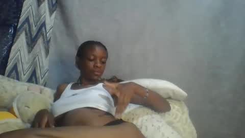 miss_belllo online show from 02-11-25, 06:40