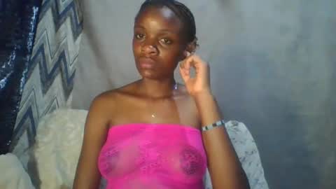 miss_belllo online show from 03-10-25, 06:05