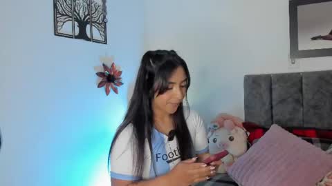 Snapshot of miss_brunette_ chatting on 06-13-26, 03:04 lucy 3 online show from 06-13-26, 03:04