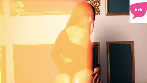 Snapshot of miss_brunette_ chatting on 06-17-26, 01:19 lucy 3 online show from 06-17-26, 01:19