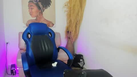 miss_channellx online show from 10-25-25, 01:13