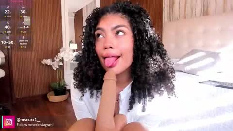 CANDELA CASTRO  online show from 02-11-26, 01:05