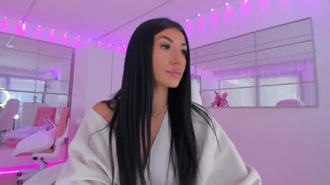 miss_diamond__ online show from 04-09-26, 08:09