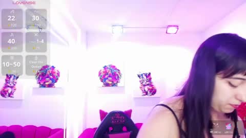 Snapshot of miss_dolly1 chatting on 06-24-26, 12:37 Melanie online show from 06-24-26, 12:37